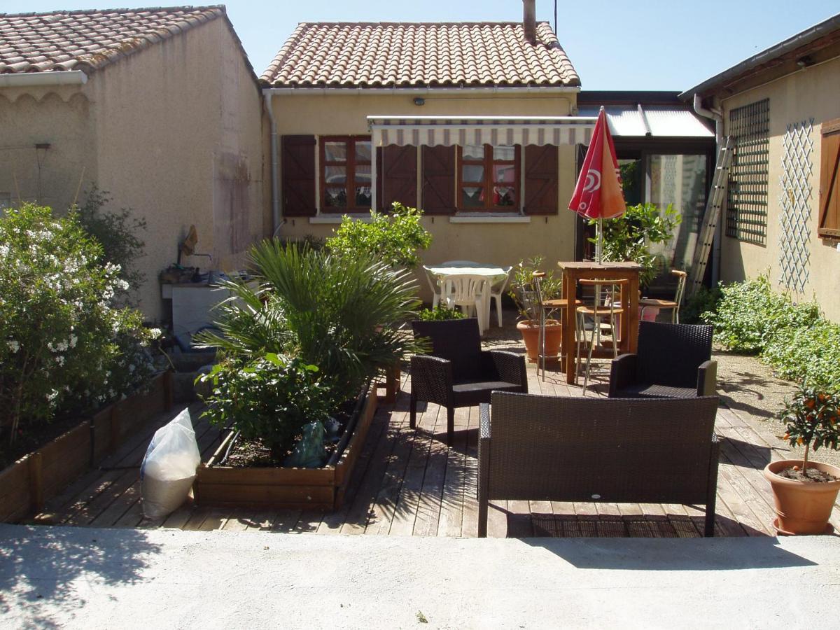 Maison De Vacance Pomerols Экстерьер фото